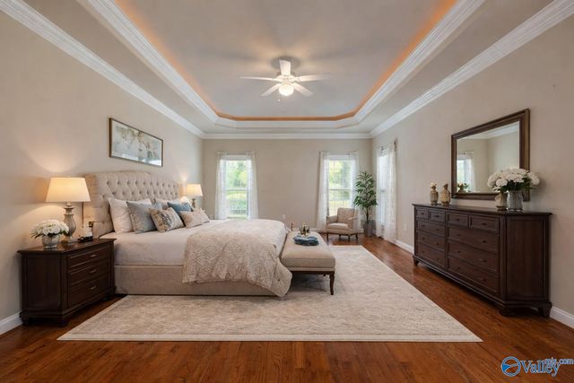 4402 Cove Nestle Drive SE, Owens Cross Roads, AL 35763