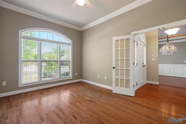 4402 Cove Nestle Drive SE, Owens Cross Roads, AL 35763