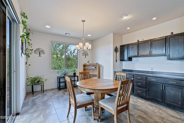 7984 S Galileo Lane, Tucson, AZ 85747