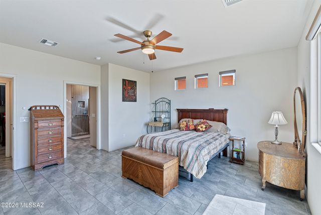 7984 S Galileo Lane, Tucson, AZ 85747