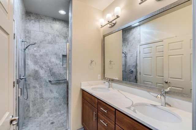7984 S Galileo Lane, Tucson, AZ 85747
