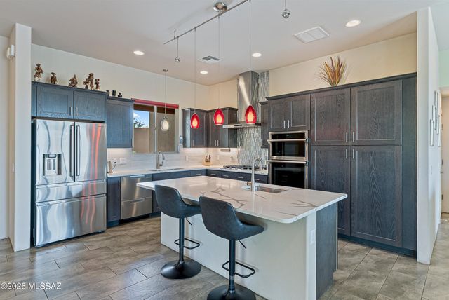7984 S Galileo Lane, Tucson, AZ 85747