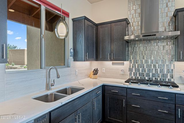 7984 S Galileo Lane, Tucson, AZ 85747