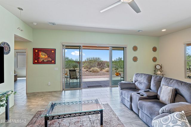 7984 S Galileo Lane, Tucson, AZ 85747
