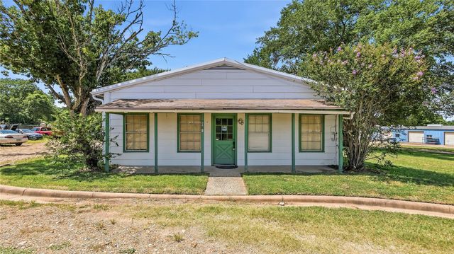 1301 Highway 105, Brenham, TX 77833