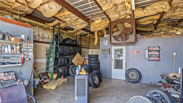 1301 Highway 105, Brenham, TX 77833