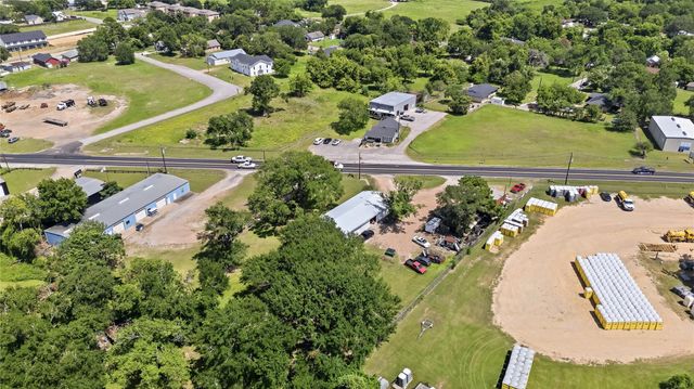 1301 Highway 105, Brenham, TX 77833
