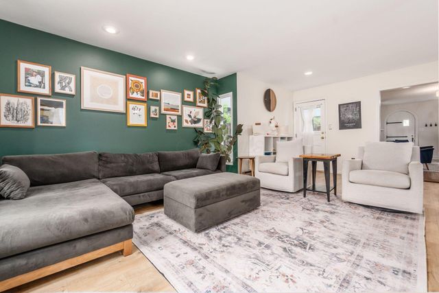 178 N Remington Road, Bexley, OH 43209