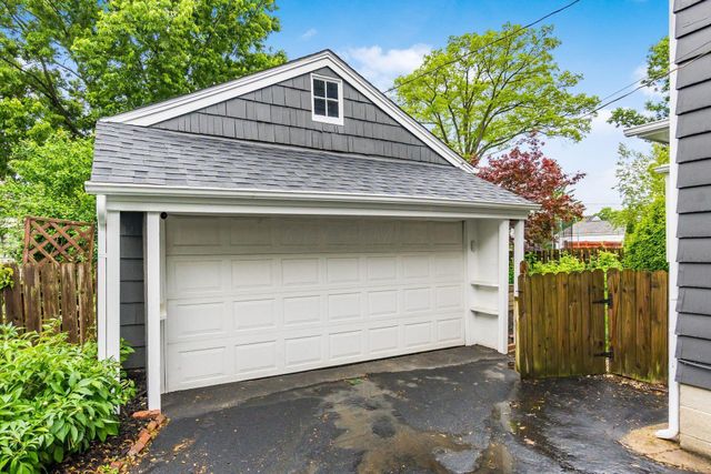 178 N Remington Road, Bexley, OH 43209