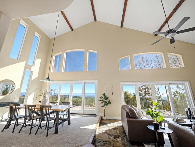 15223 Ledgewood Drive, Redding, CA 96001