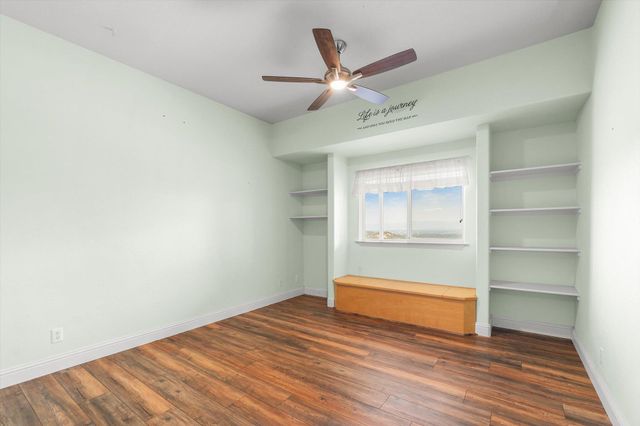 15223 Ledgewood Drive, Redding, CA 96001