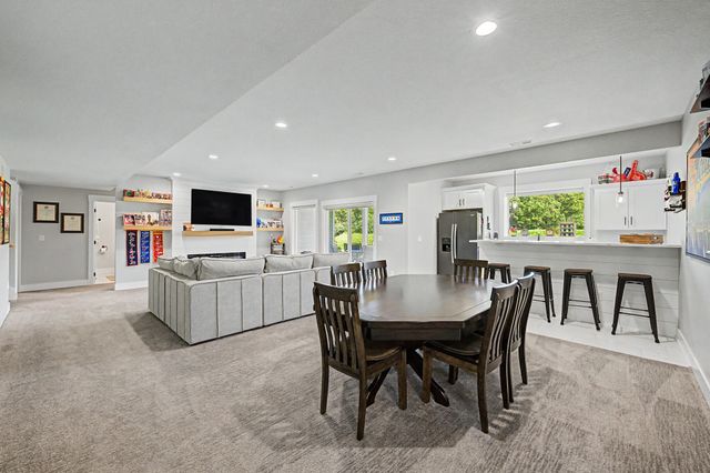 415 NW Woodmoor Drive, Waukee, IA 50263
