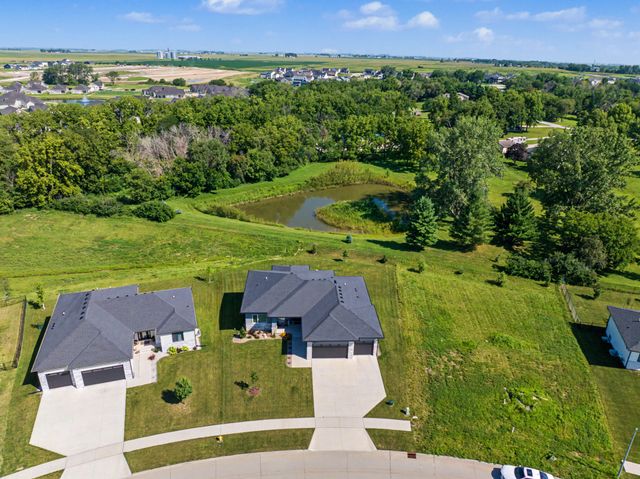 415 NW Woodmoor Drive, Waukee, IA 50263