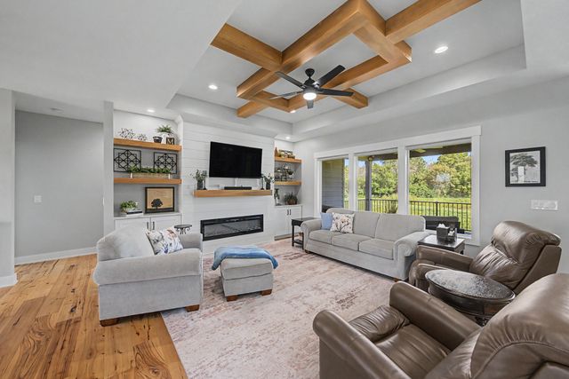 415 NW Woodmoor Drive, Waukee, IA 50263