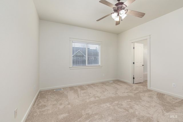 1373 W Loretta, Meridian, ID 83646