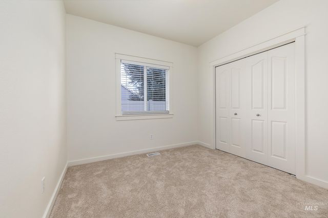 1373 W Loretta, Meridian, ID 83646