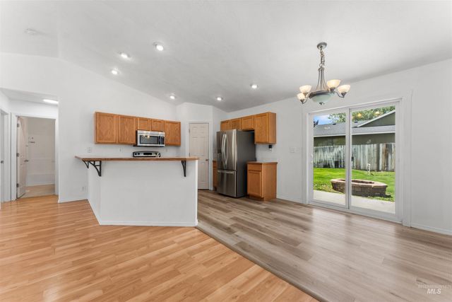 163 N Orchard Heights Way, Nampa, ID 83651
