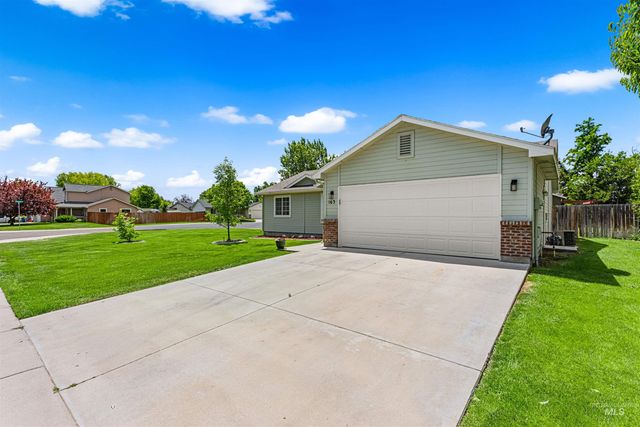 163 N Orchard Heights Way, Nampa, ID 83651