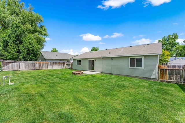 163 N Orchard Heights Way, Nampa, ID 83651