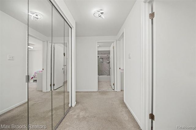 7451 Pebble Point, West Bloomfield, MI 48322