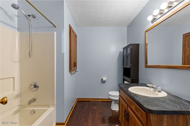 64643 Loomis Lane, Belmont, OH 43718