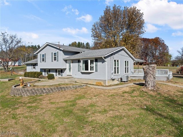 64643 Loomis Lane, Belmont, OH 43718