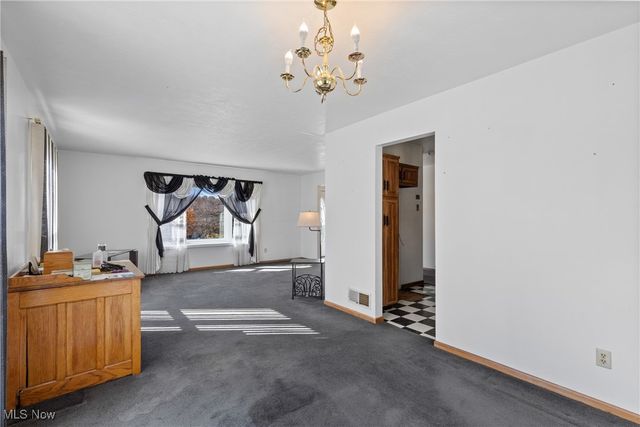 64643 Loomis Lane, Belmont, OH 43718