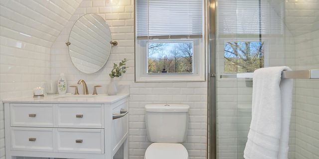206 LAKEVIEW AVE, Leonia, NJ 07605