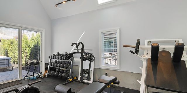 206 LAKEVIEW AVE, Leonia, NJ 07605