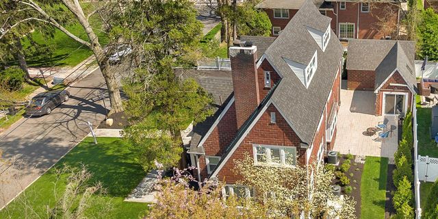206 LAKEVIEW AVE, Leonia, NJ 07605