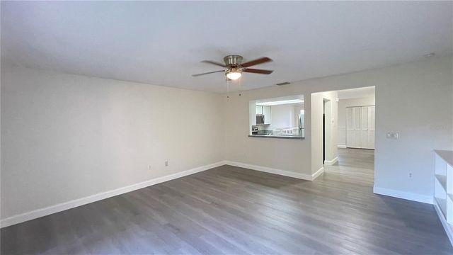 892 SUNRIDGE DRIVE 892, Sarasota, FL 34234