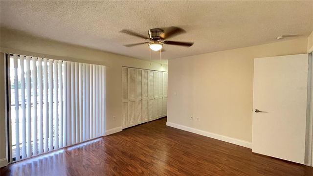 892 SUNRIDGE DRIVE 892, Sarasota, FL 34234