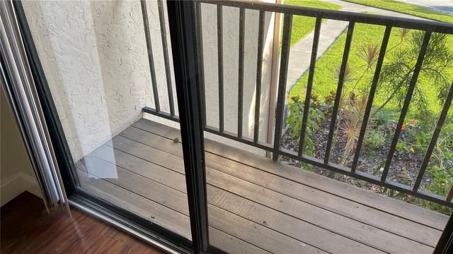 892 SUNRIDGE DRIVE 892, Sarasota, FL 34234