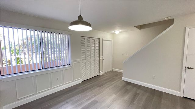 892 SUNRIDGE DRIVE 892, Sarasota, FL 34234