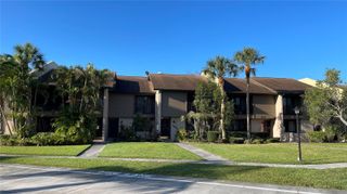 892 SUNRIDGE DRIVE 892, Sarasota, FL 34234