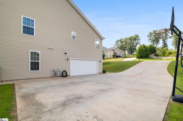 326 Avendell Drive, Easley, SC 29642