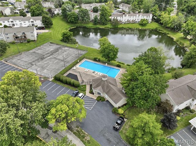 14255 Riverfront Drive, Florissant, MO 63034