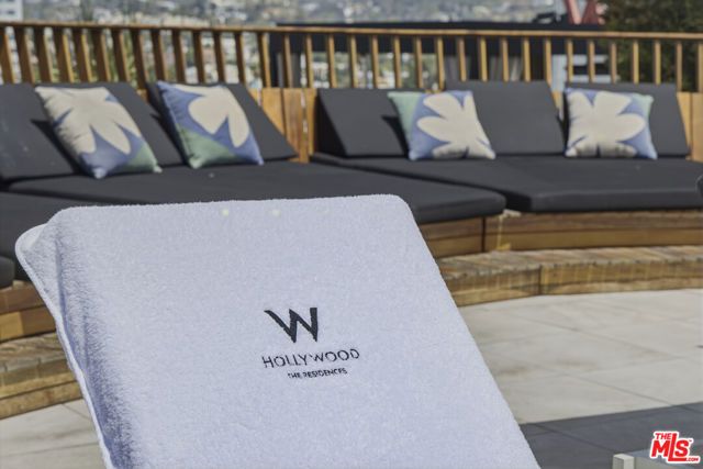 6250 Hollywood Boulevard 6B, Los Angeles, CA 90028