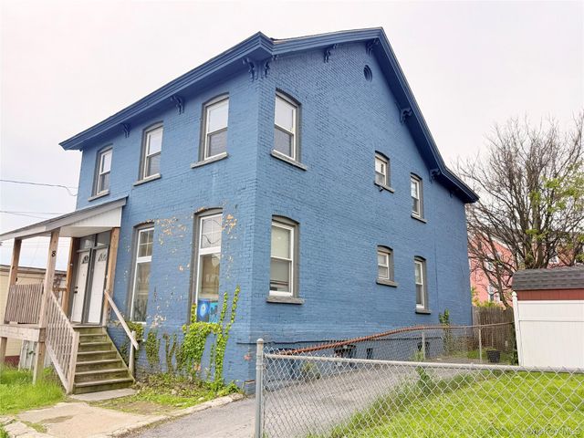 8 Roberts Street 2-A, Middletown, NY 10940