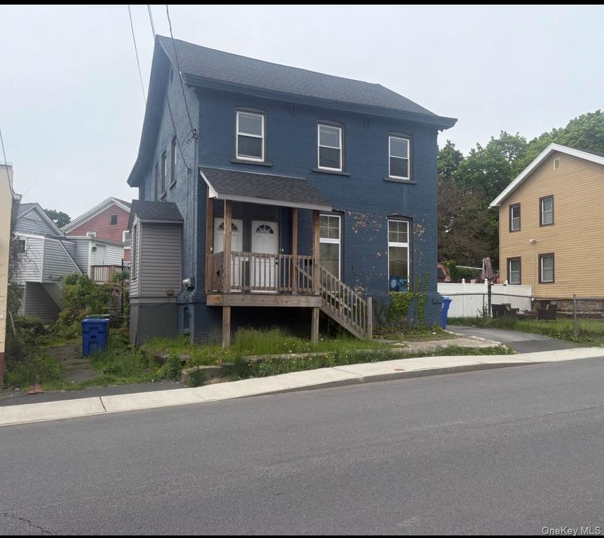 8 Roberts Street 2-A, Middletown, NY 10940