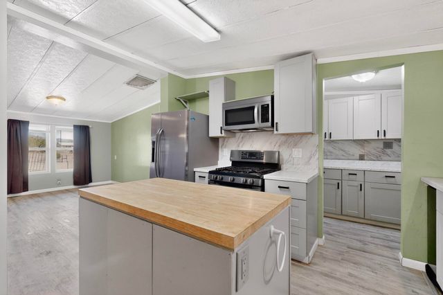 9 Tiger Road, Edgewood, NM 87015