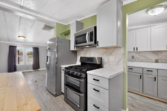 9 Tiger Road, Edgewood, NM 87015