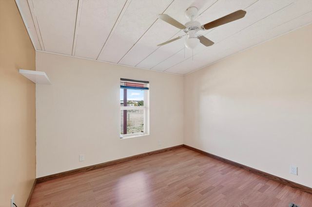 9 Tiger Road, Edgewood, NM 87015