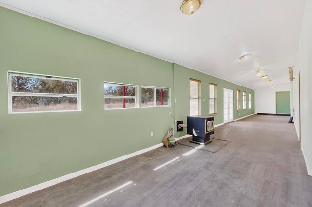 9 Tiger Road, Edgewood, NM 87015