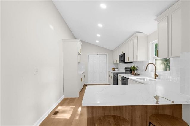 1661 Oak Ridge Circle SW, Stone Mountain, GA 30087