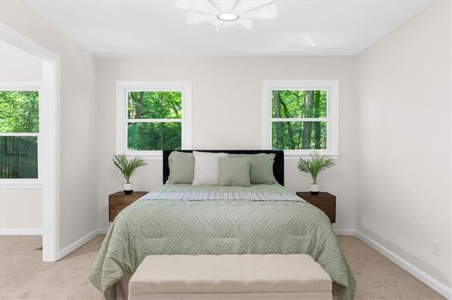 1661 Oak Ridge Circle SW, Stone Mountain, GA 30087