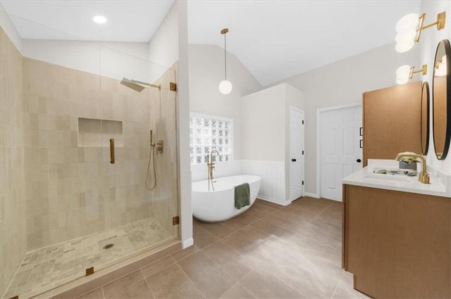 1661 Oak Ridge Circle SW, Stone Mountain, GA 30087