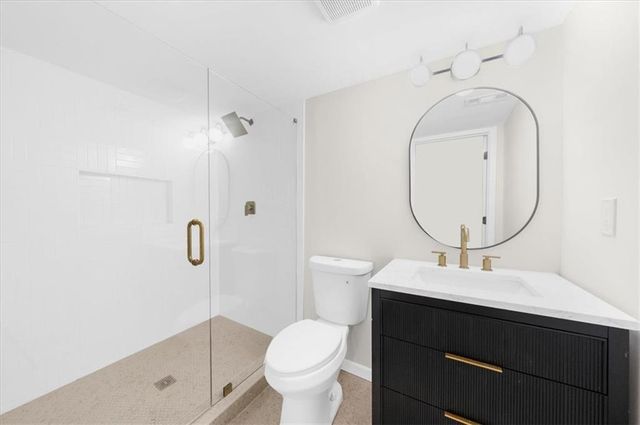 1661 Oak Ridge Circle SW, Stone Mountain, GA 30087