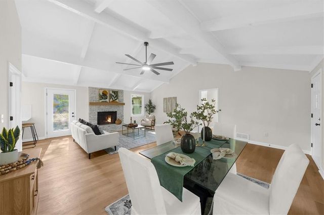 1661 Oak Ridge Circle SW, Stone Mountain, GA 30087
