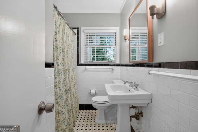 807 Cardova Drive NE, Atlanta, GA 30324
